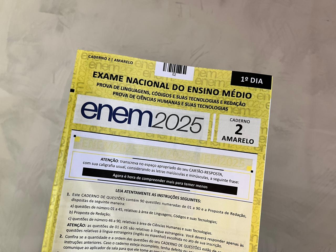 Caderno amarelo Enem 2025